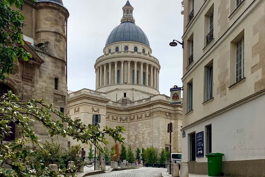 Das Pantheon in PAris. Bei nur 2 Tage Paris Urlaub reicht die Zeit leider nicht