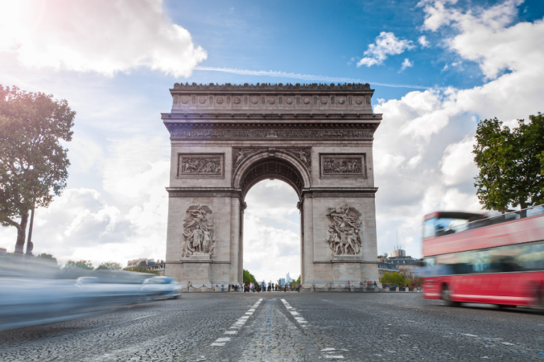 Stadtrundfahrten Paris: Welche lohnt sich wirklich? (Meine Empfehlungen 2026)