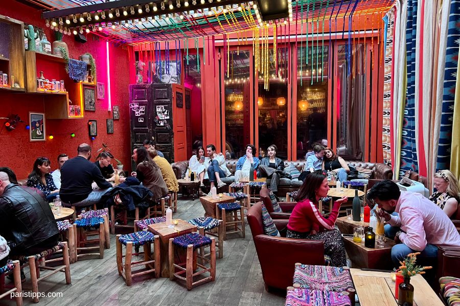 Mezcaleria Speak Easy Bar in Paris