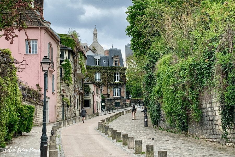 Rue de l'Abreuvoir in Montmartre